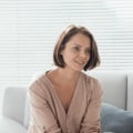 Whats the difference between a therapist and a counselor?
